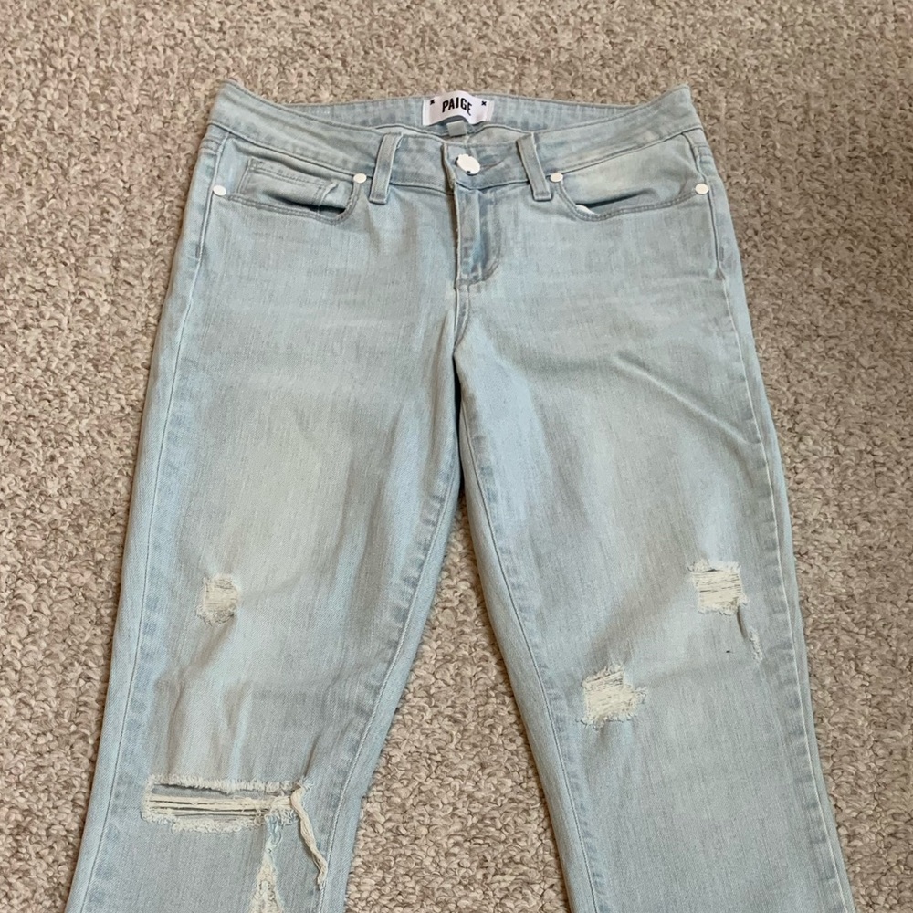 Light wash PAIGE skinny jeans (size 26)